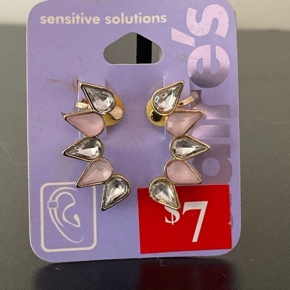 Clare’s with rhinestone earring with cuff pink and golden. - Picture 1 of 2